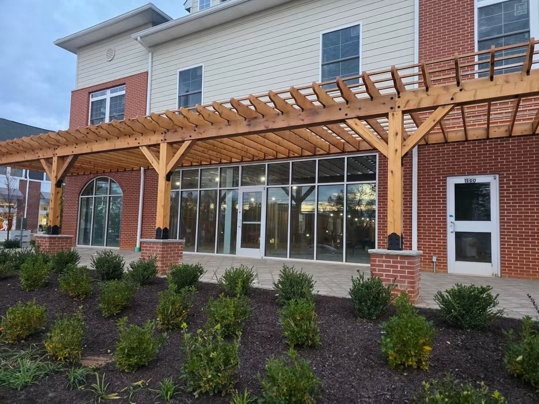 Storefront and exterior finishing at a new retail development